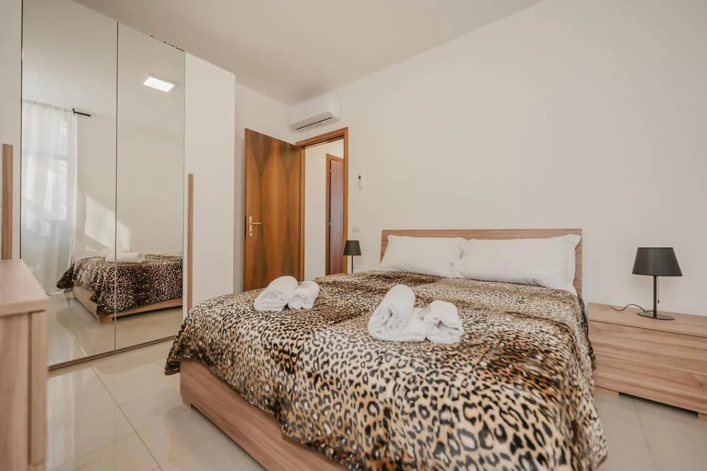 Unico Apartment 4 Alloggio Moderno Per Famiglie Venice 0*,  Italy